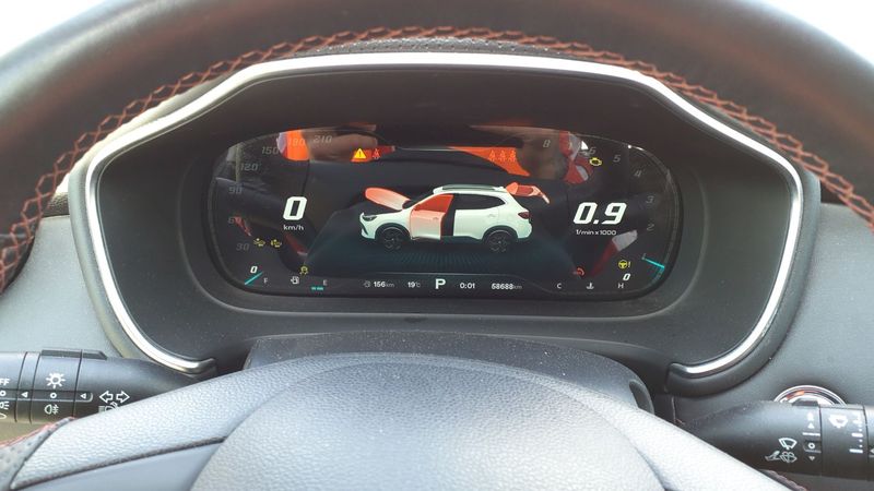 MG HS 1.5 Comfort — zdjęcie 12