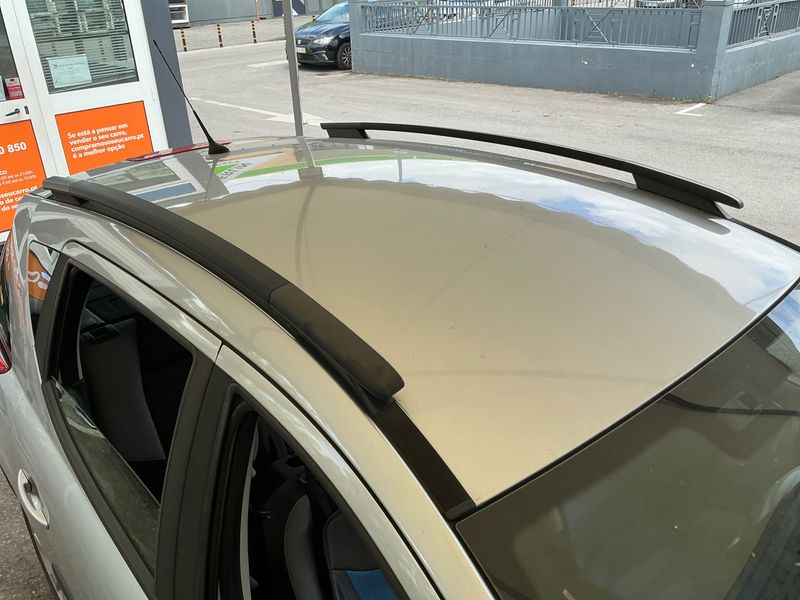 Peugeot 207 1.6 HDi Confort 2008 – снимка 13