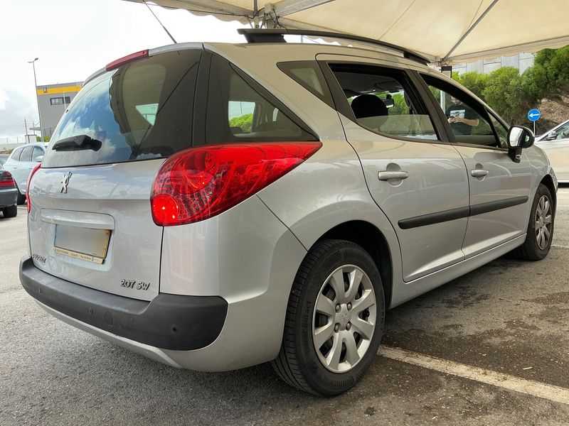 Peugeot 207 1.6 HDi Confort 2008 – снимка 8
