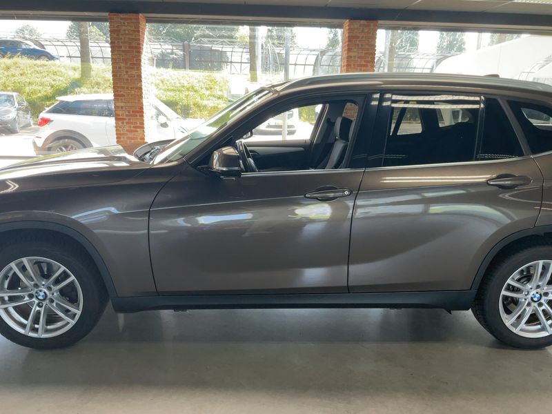 BMW X1 sDrive 20i — zdjęcie 4