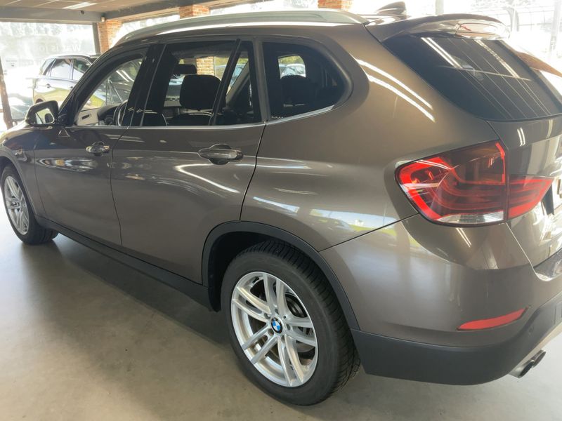 BMW X1 sDrive 20i — zdjęcie 3