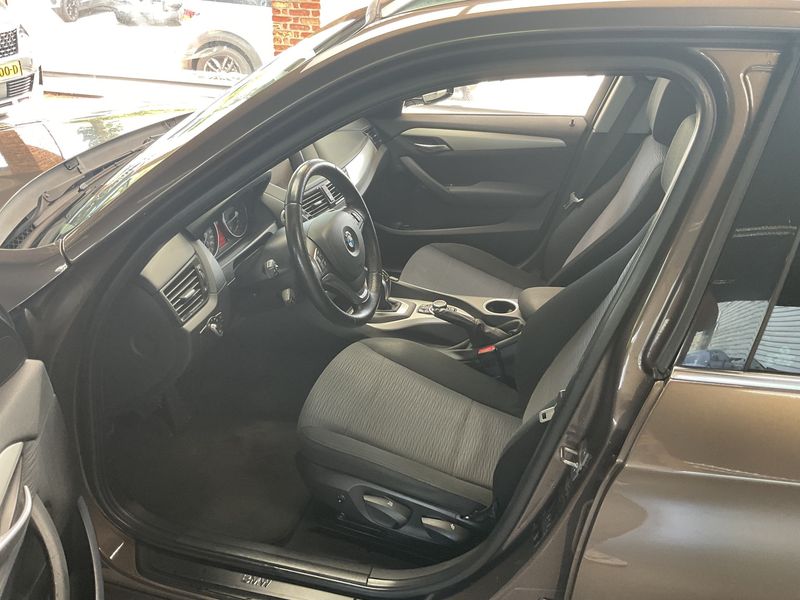 BMW X1 sDrive 20i — zdjęcie 11