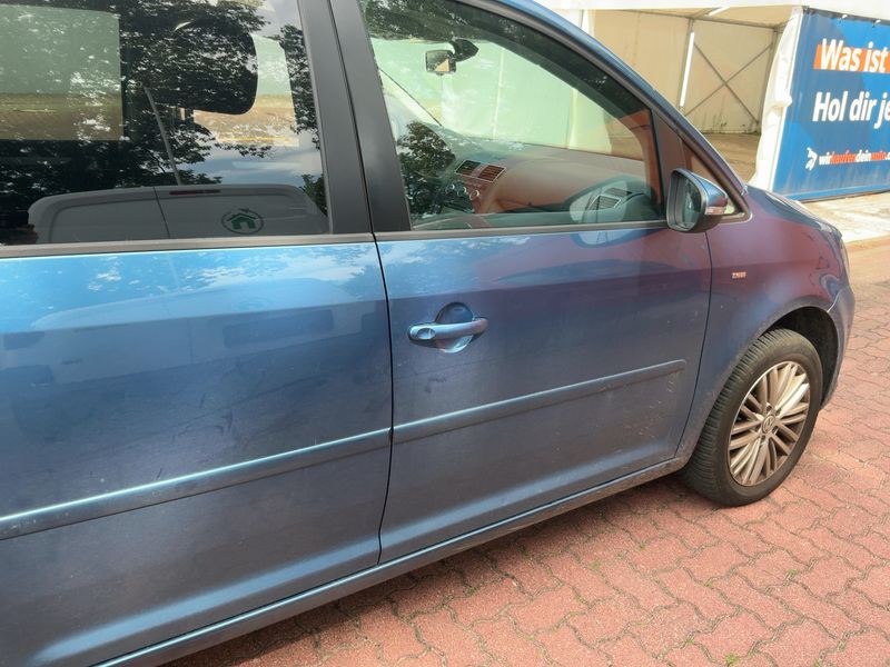 Volkswagen Touran 1.6 TDI Cup BlueMotion Tech 2014 – снимка 10