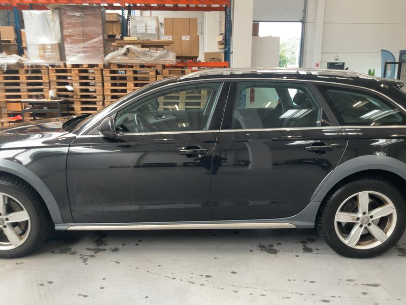 Audi A6 Allroad 3.0 V6 TDI — zdjęcie 4