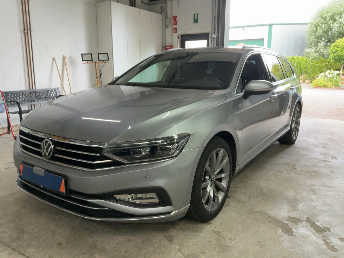 Volkswagen Passat 2.0 TDI Elegance 4Motion