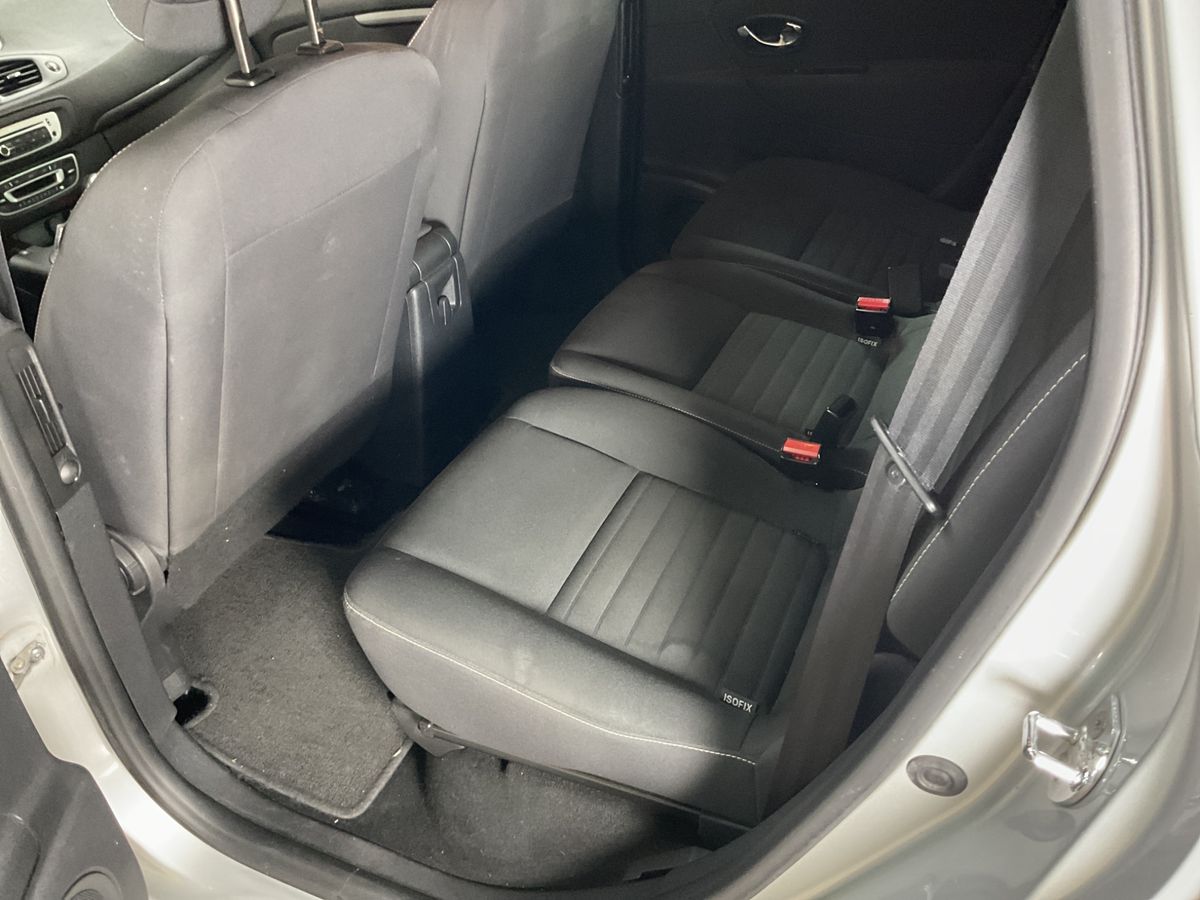 Renault Grand 2015 — photo 44