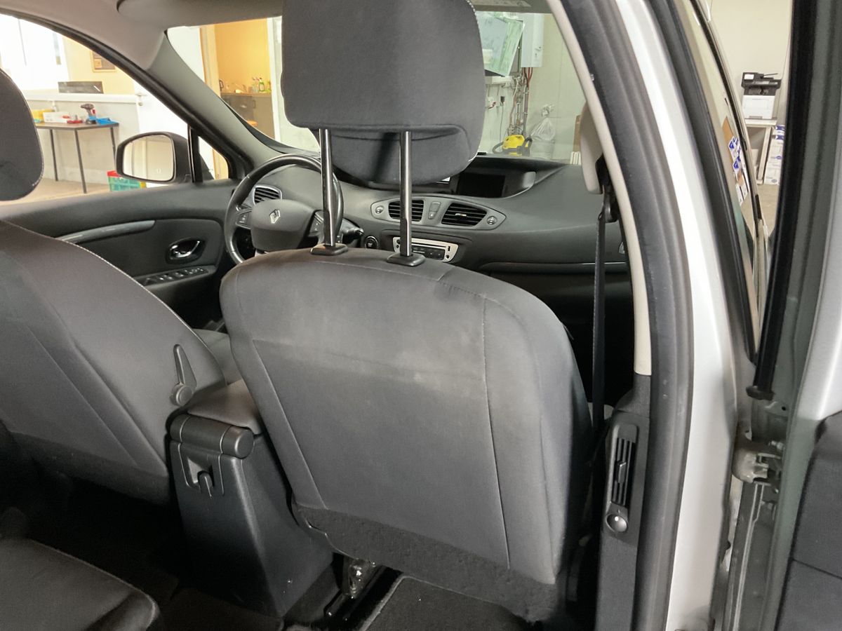 Renault Grand 2015 — photo 42
