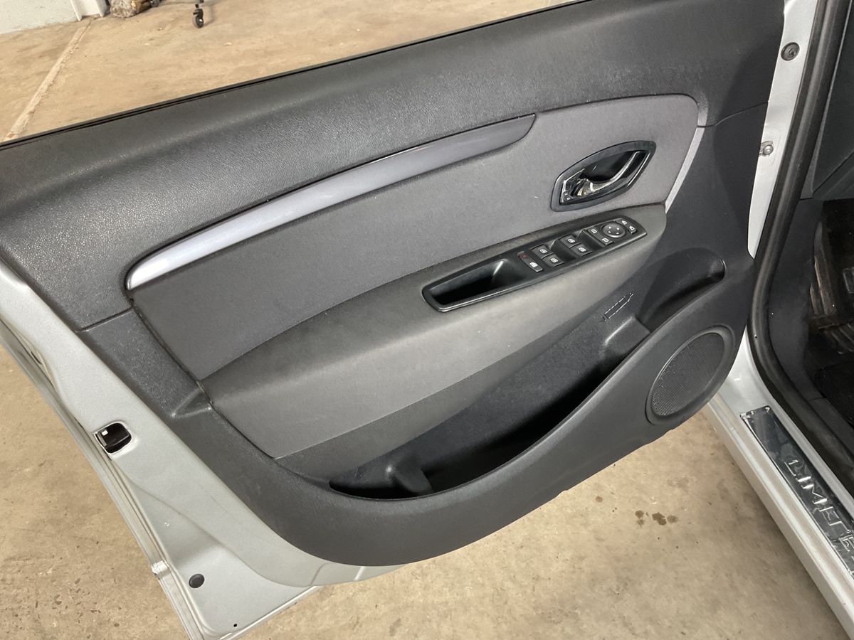 Renault Grand 2015 — photo 45