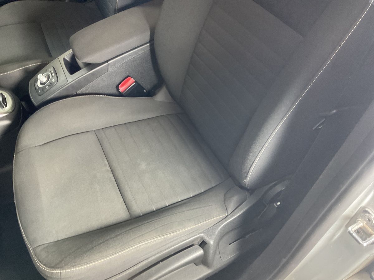 Renault Grand 2015 — photo 46