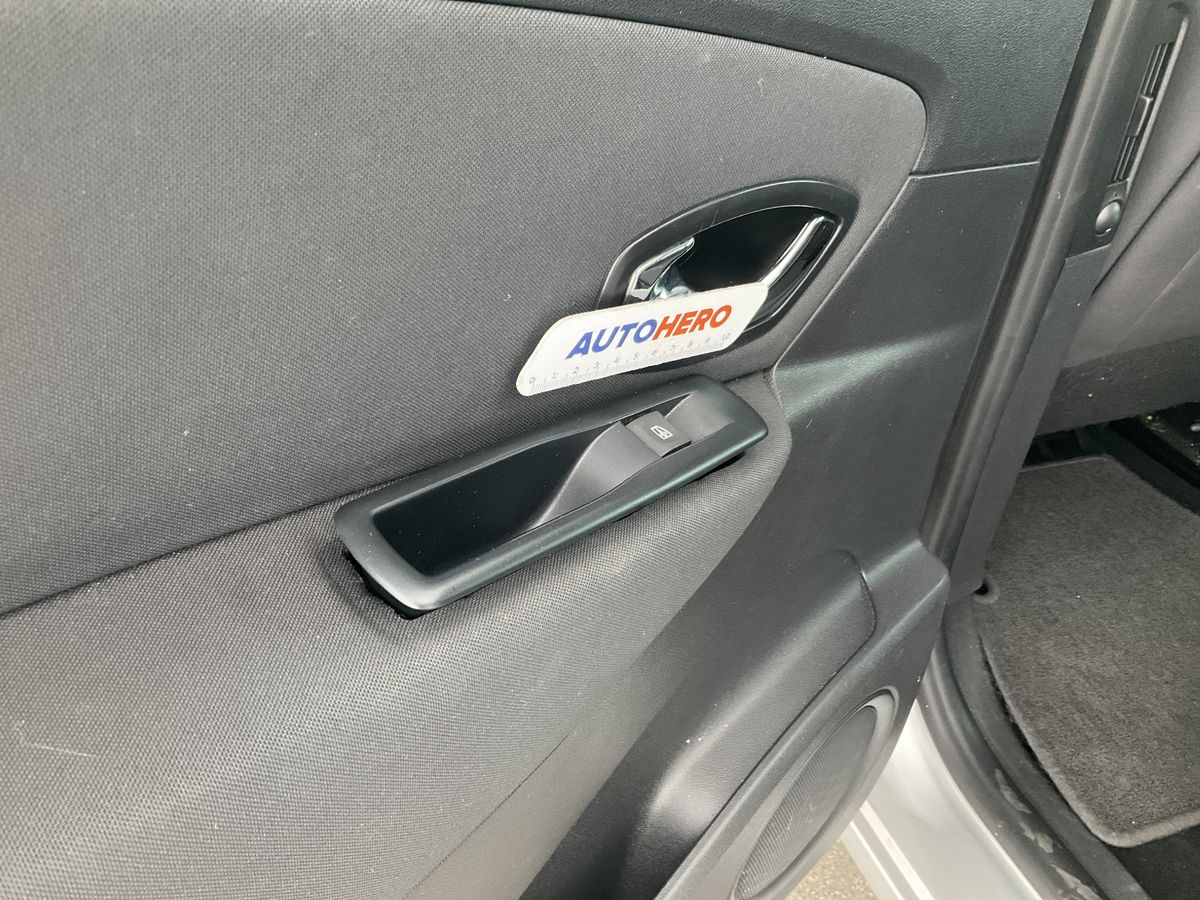 Renault Grand 2015 — photo 37