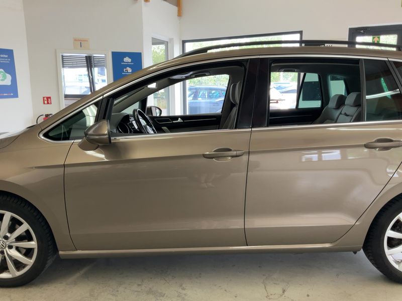 Volkswagen Golf VII Sportsvan 1.4 TSI Highline BlueMotion Tech — zdjęcie 4
