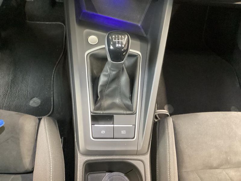 Volkswagen Golf VIII 1.5 TSI ACT Life — zdjęcie 21