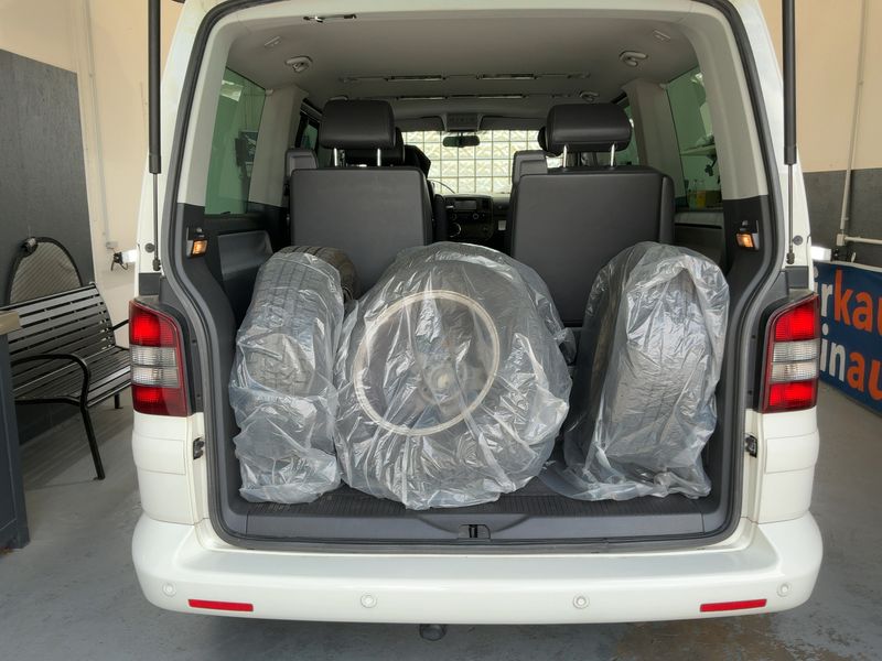 Volkswagen T5 Multivan 2.5 TDI United — zdjęcie 10