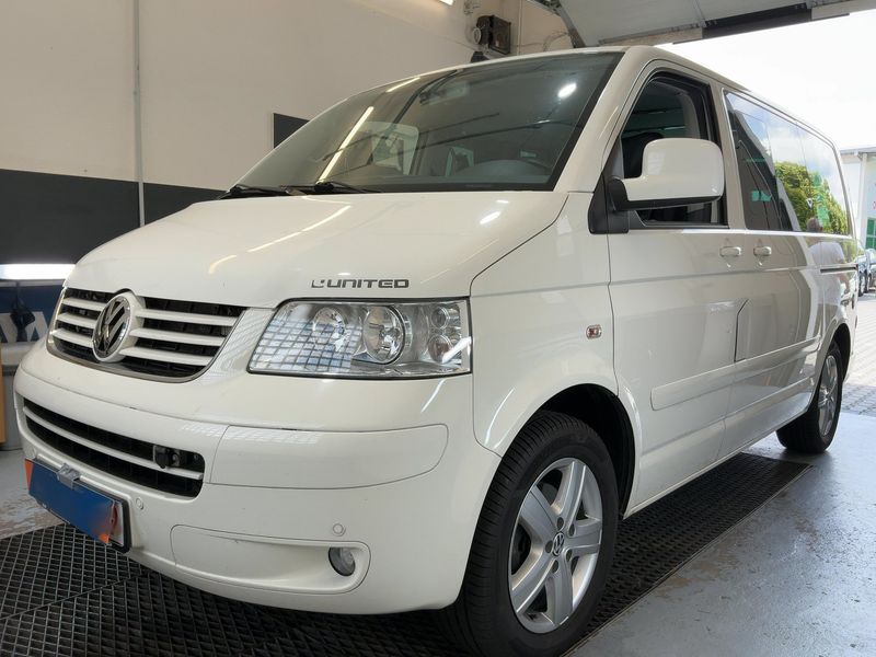 Volkswagen T5 Multivan 2.5 TDI United — zdjęcie 2