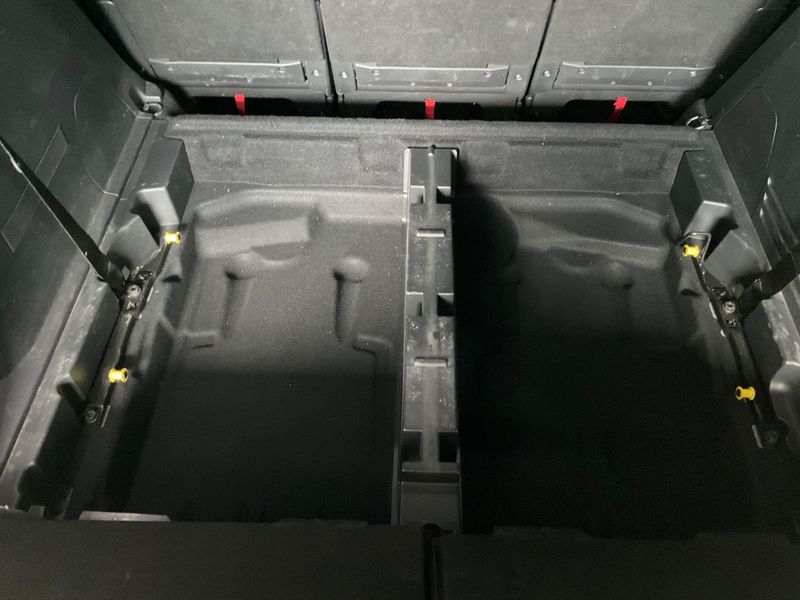 Peugeot 5008 2.0 Blue-HDi GT 2018 – снимка 26
