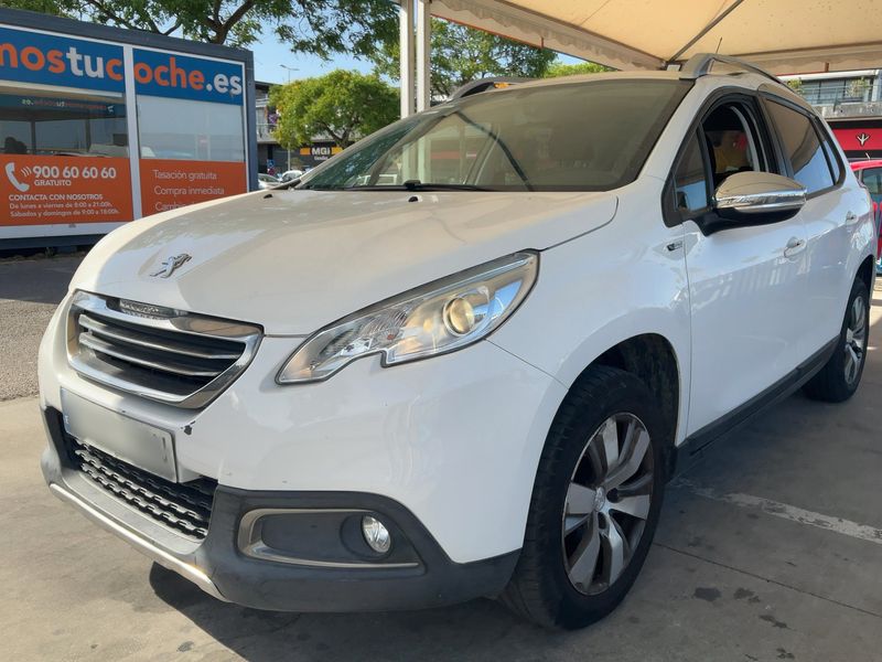 Peugeot 2008 1.6 Blue-HDi Style — zdjęcie 1