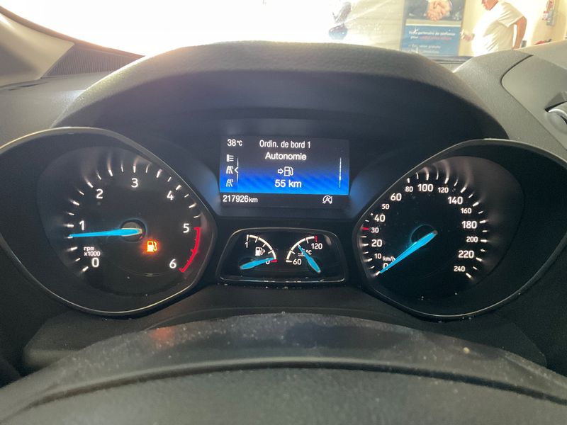 Ford C-Max 1.5 TDCi Titanium 2018 – снимка 18