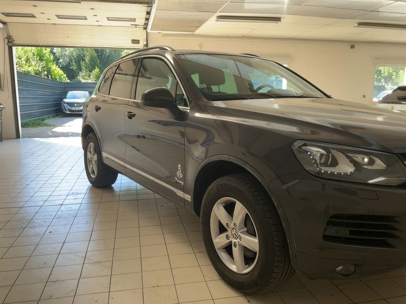 Volkswagen Touareg 3.0 V6 TDI BlueMotion Tech — zdjęcie 8