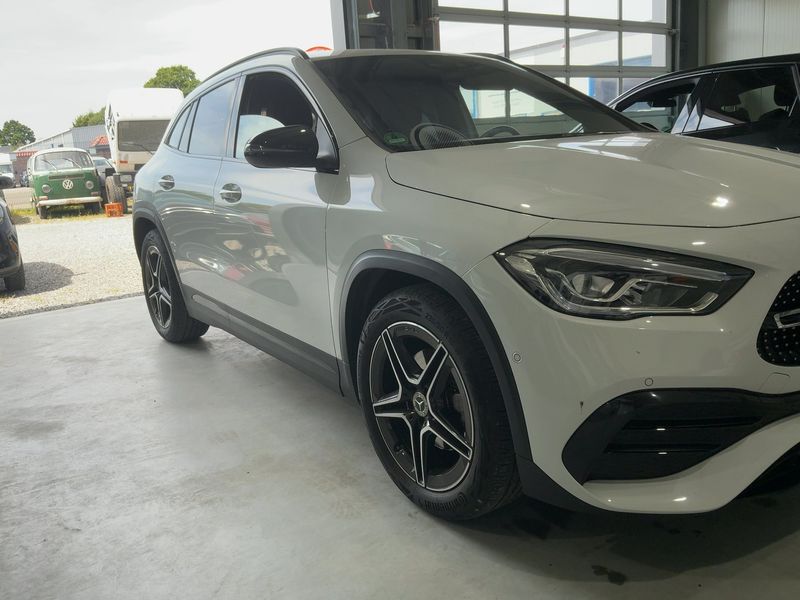 Mercedes-Benz GLA-Klasse GLA 200 AMG Line — zdjęcie 8