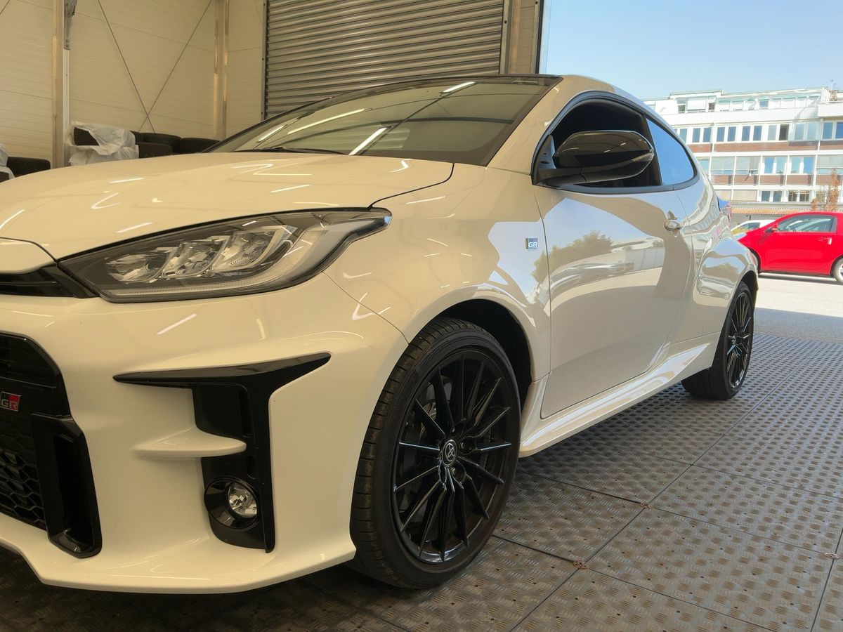 Toyota Yaris 1.6 Turbo GR