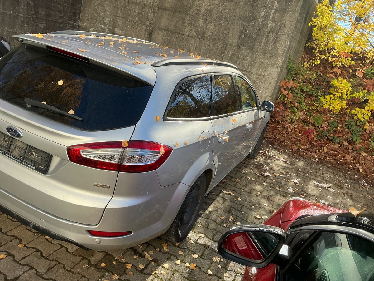 Ford Mondeo 1.6 EcoBoost Champions Edition