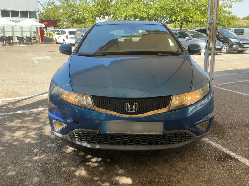 Honda Civic 1.8 VTEC Sport — zdjęcie 9
