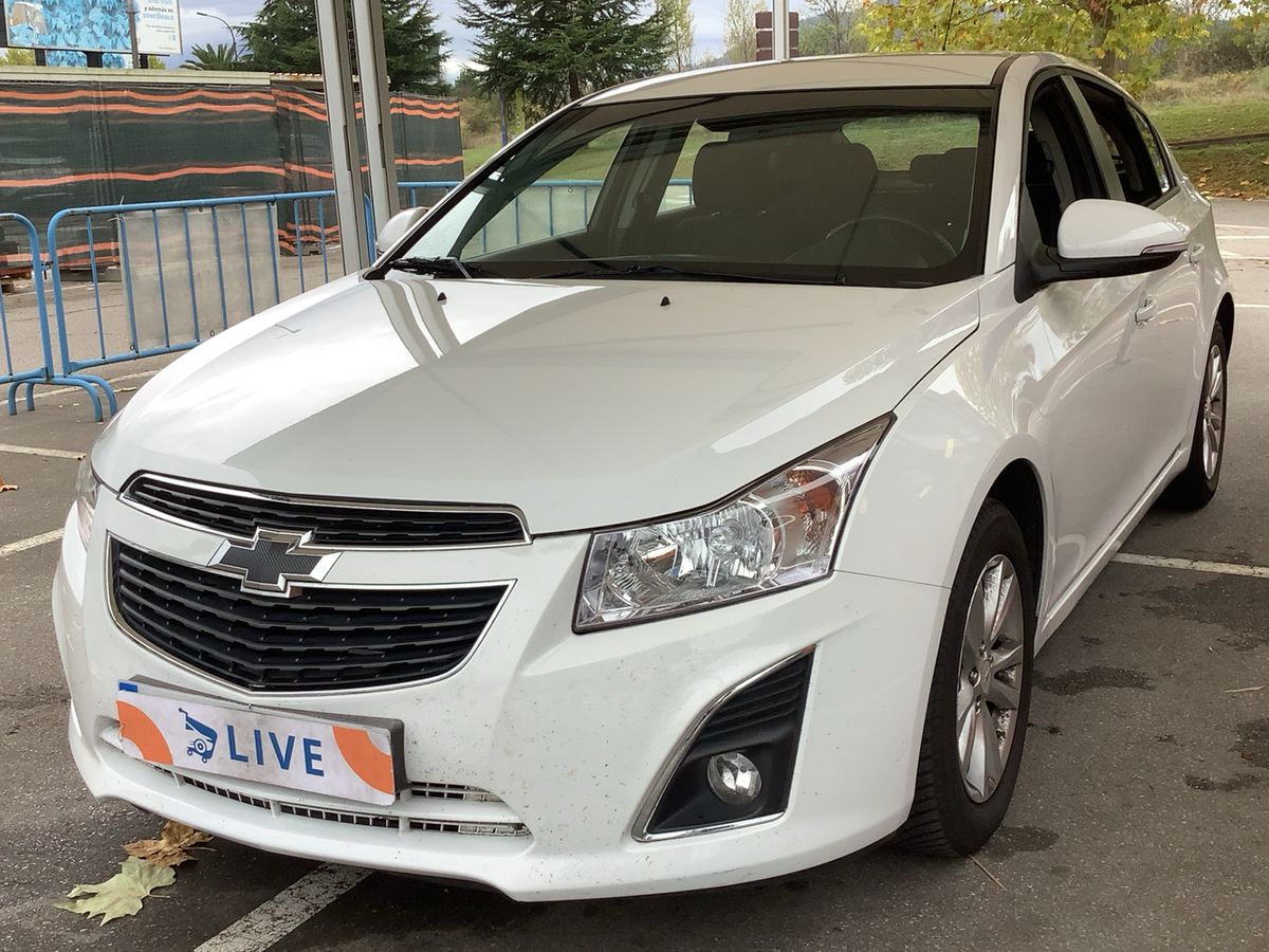 Chevrolet Cruze 1.6 LT+
