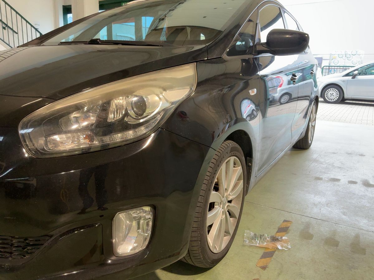 Kia Carens d'occasion