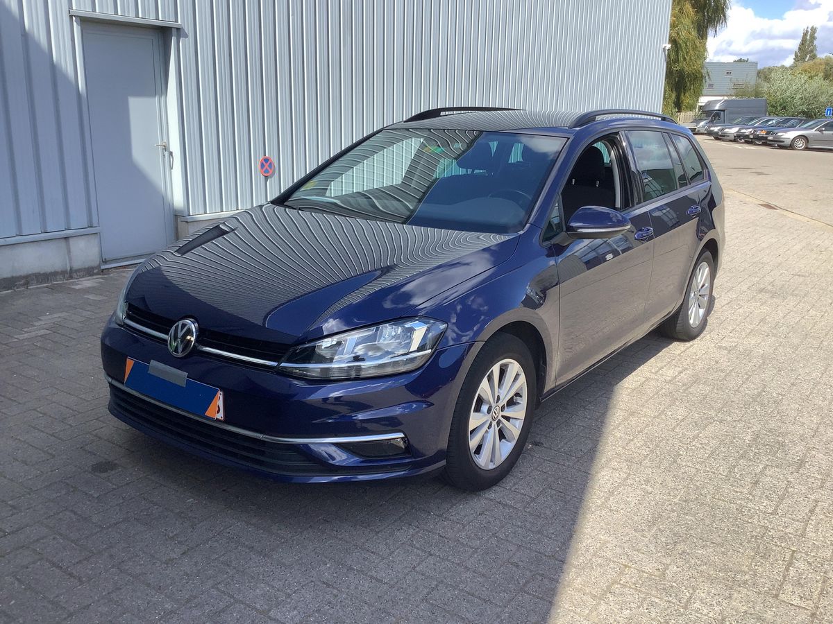 Volkswagen Golf VII 1.6 TDI Comfortline BlueMotion