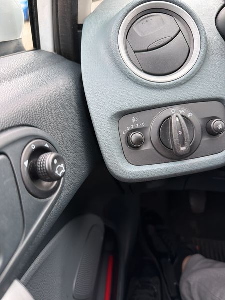 Ford Fiesta 1.25 Trend — zdjęcie 19