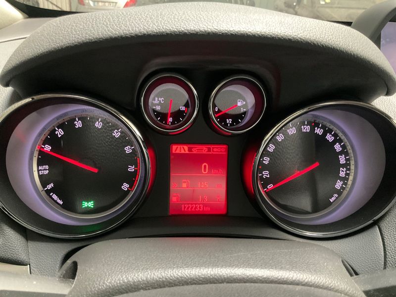 Opel Mokka 1.4 Turbo Innovation ecoFlex — zdjęcie 13