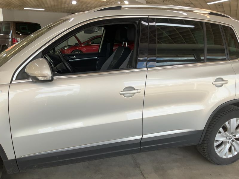 Volkswagen Tiguan 2.0 TSI Life 4Motion 2013 – снимка 4