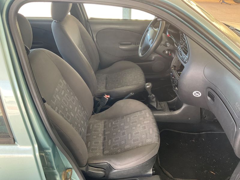 Ford Fiesta 1.25 Zetec — zdjęcie 3