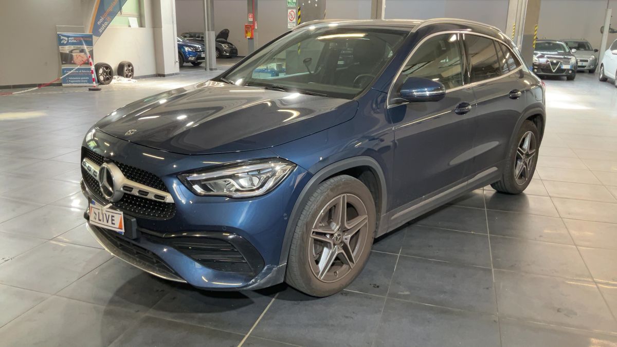 Mercedes-Benz GLA-Klasse GLA 200 AMG Line