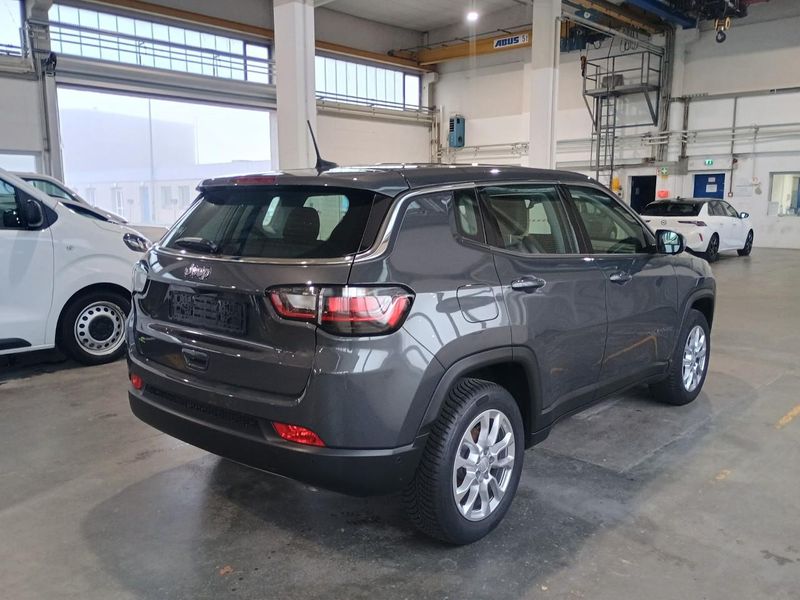 Jeep Compass 1.5 GSE T4 e-Hybrid Altitude — zdjęcie 3