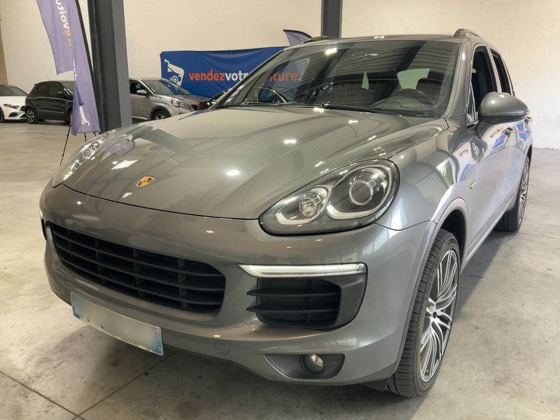 Porsche Cayenne S E-Hybrid