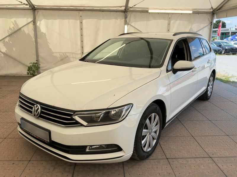 Volkswagen Passat 1.6 TDI Trendline BlueMotion Tech 2016 – снимка 1