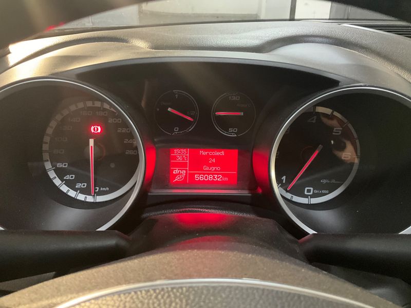 Alfa Romeo Giulietta 1.6 JTDM Distinctive 2014 – снимка 4