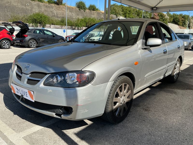Nissan Almera 1.5 Acenta — zdjęcie 1