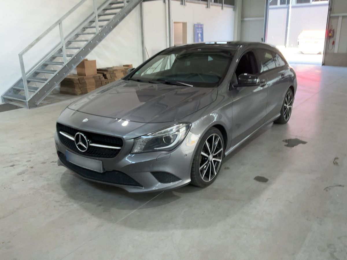 Mercedes-Benz CLA-Klasse 2015