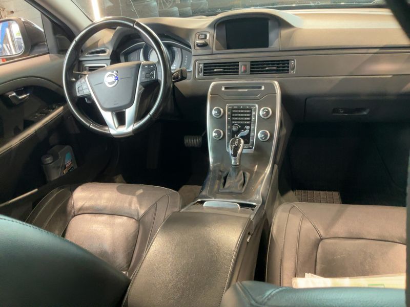Volvo S80 2.0 D4 Momentum — zdjęcie 12