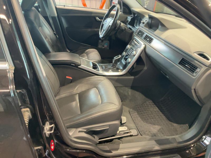 Volvo S80 2.0 D4 Momentum — zdjęcie 11