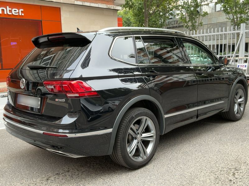 Volkswagen Tiguan Allspace 2.0 TDI Advance 4Motion — zdjęcie 6