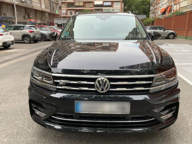 Volkswagen Tiguan Allspace 2.0 TDI Advance 4Motion — zdjęcie 9