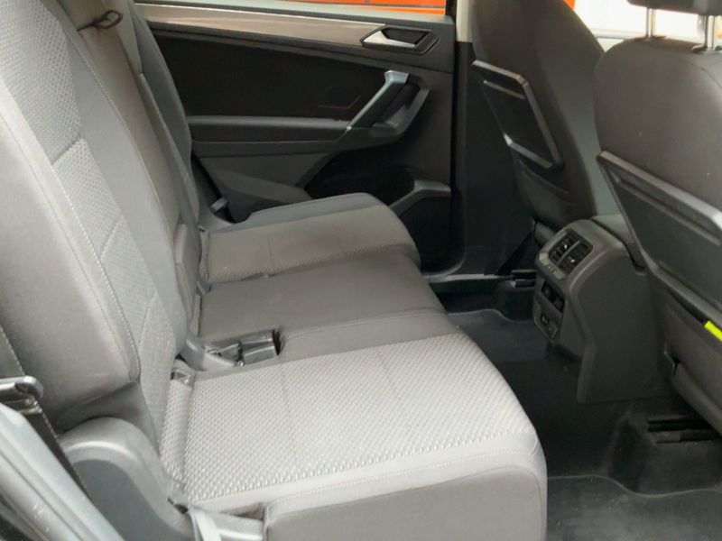 Volkswagen Tiguan Allspace 2.0 TDI Advance 4Motion — zdjęcie 14
