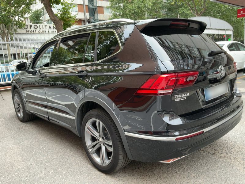 Volkswagen Tiguan Allspace 2.0 TDI Advance 4Motion — zdjęcie 3