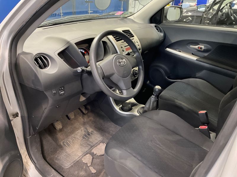 Toyota Urban Cruiser 1.33 Dual VVT-i — zdjęcie 3