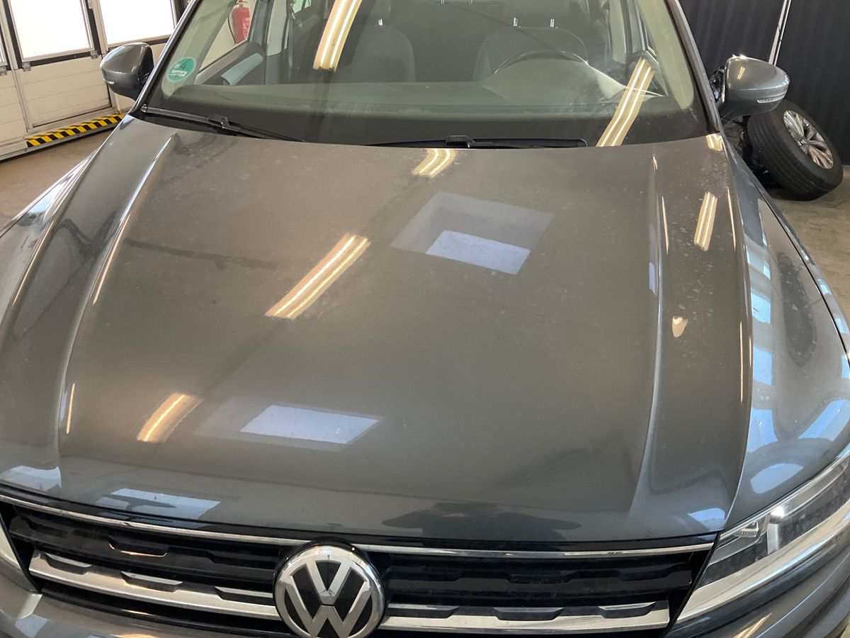 Volkswagen Tiguan 2018 — photo 3