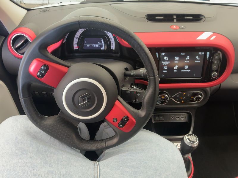Renault Twingo 0.9 TCe Le Coq Sportif — zdjęcie 12