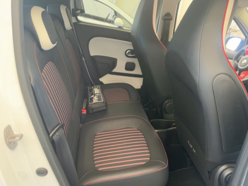 Renault Twingo 0.9 TCe Le Coq Sportif — zdjęcie 14